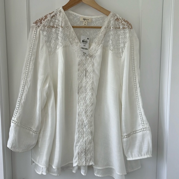 NWT  Style & Co
Lace-Yoke Handkerchief-Hem Top - Picture 2 of 11